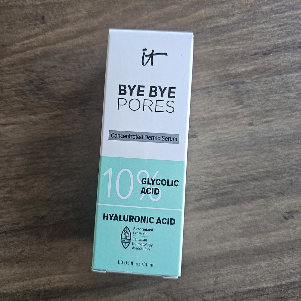 it cosmetics Bye Bye Pores Glycolic & Hyaluronic Serum